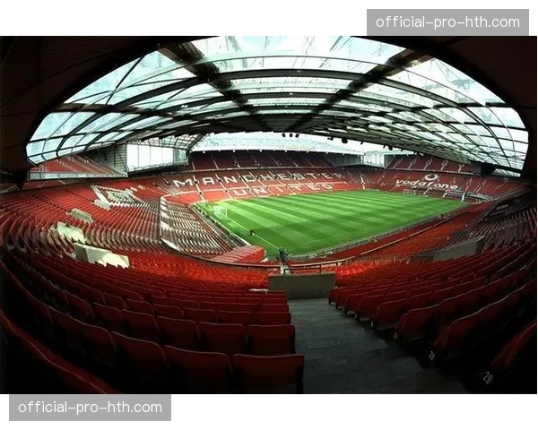 曼联发布老特拉福德球场北看台扩建计划，容量将增至90000人